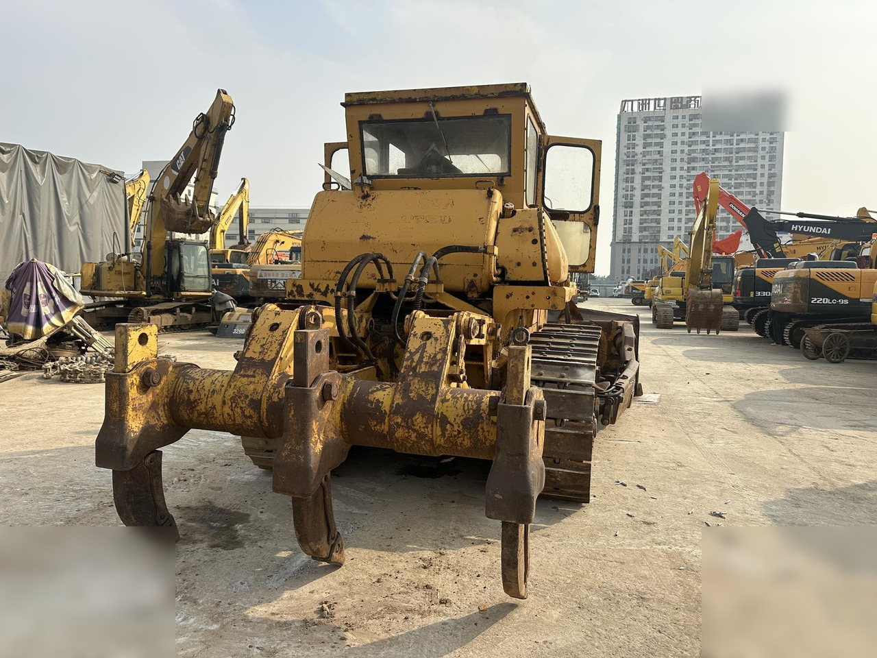 KOMATSU D85-18 - Buldozers: foto 5 KOMATSU D85-18 - Buldozers: foto 5