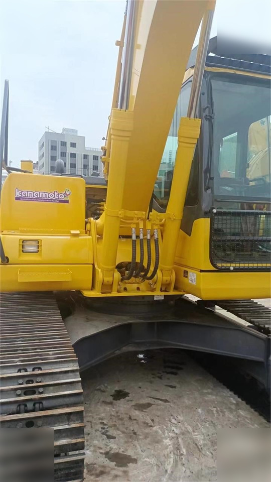 KOMATSU PC130-7 - Kāpurķēžu ekskavators: foto 5 KOMATSU PC130-7 - Kāpurķēžu ekskavators: foto 5