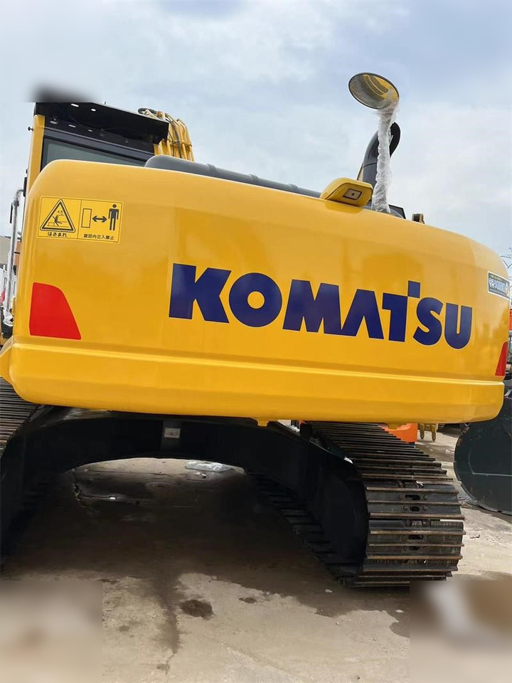 KOMATSU PC240 LC-8 - Kāpurķēžu ekskavators: foto 5 KOMATSU PC240 LC-8 - Kāpurķēžu ekskavators: foto 5