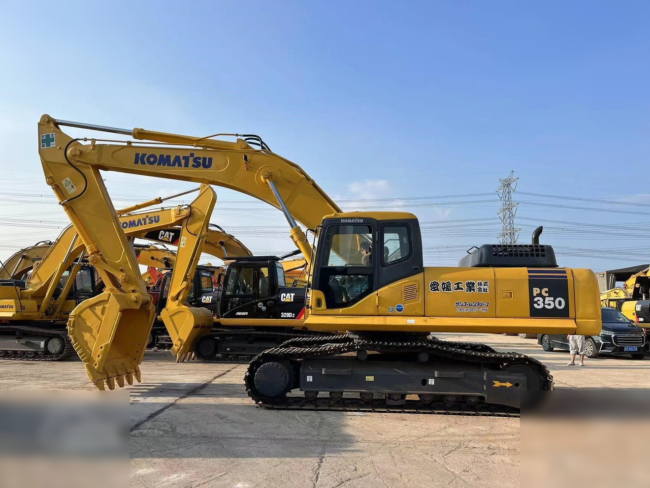 KOMATSU PC350-7 - Kāpurķēžu ekskavators: foto 1 KOMATSU PC350-7 - Kāpurķēžu ekskavators: foto 1