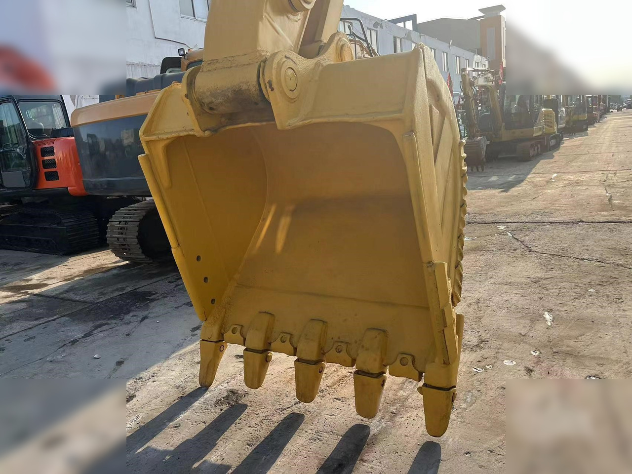 Kāpurķēžu ekskavators KOMATSU PC350-7: foto 7