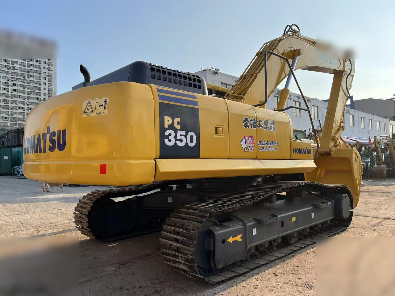 KOMATSU PC350-7 - Kāpurķēžu ekskavators: foto 3 KOMATSU PC350-7 - Kāpurķēžu ekskavators: foto 3