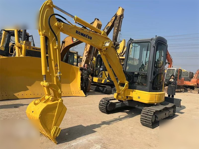 KOMATSU PC35MR - Mini-ekskavators: foto 4 KOMATSU PC35MR - Mini-ekskavators: foto 4