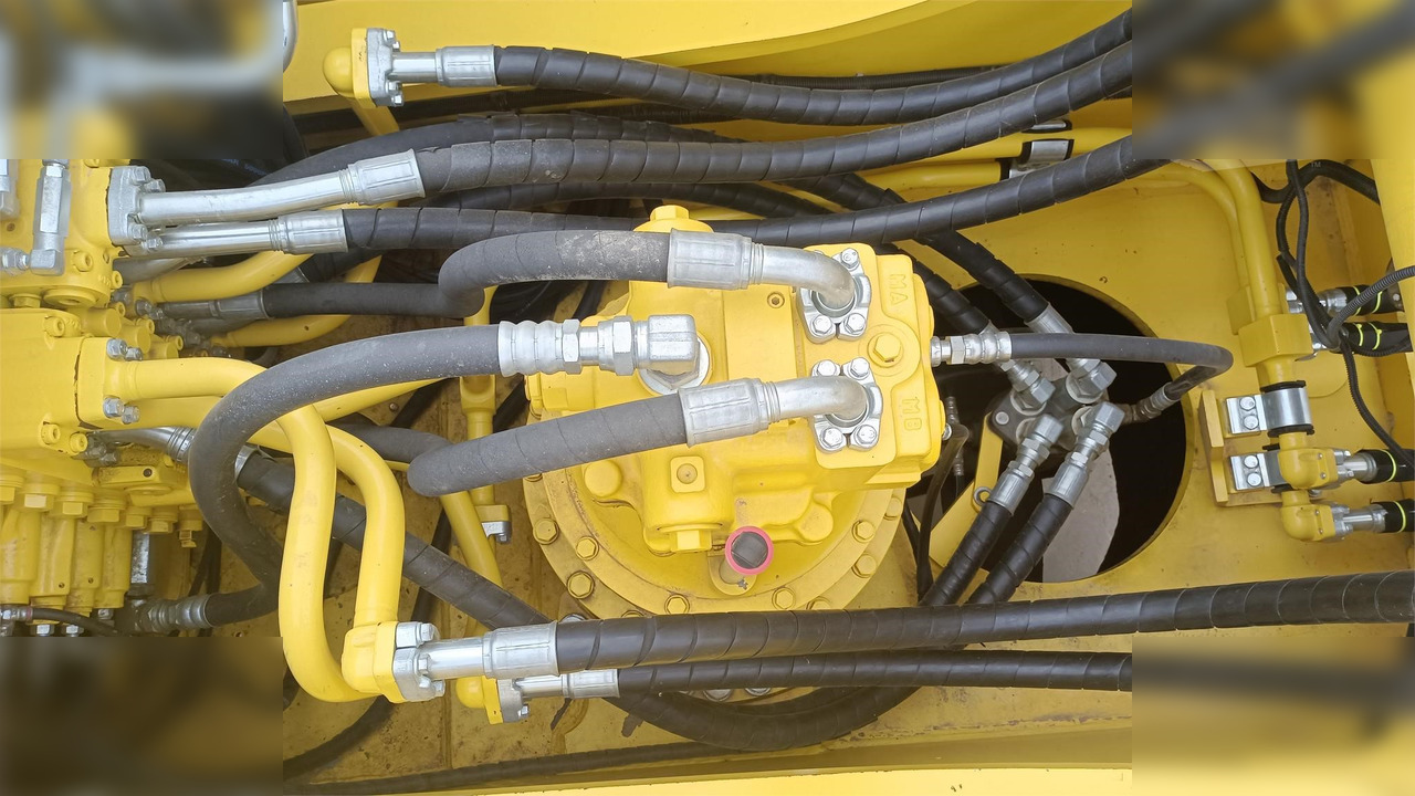 KOMATSU PC360-7 - Kāpurķēžu ekskavators: foto 3 KOMATSU PC360-7 - Kāpurķēžu ekskavators: foto 3