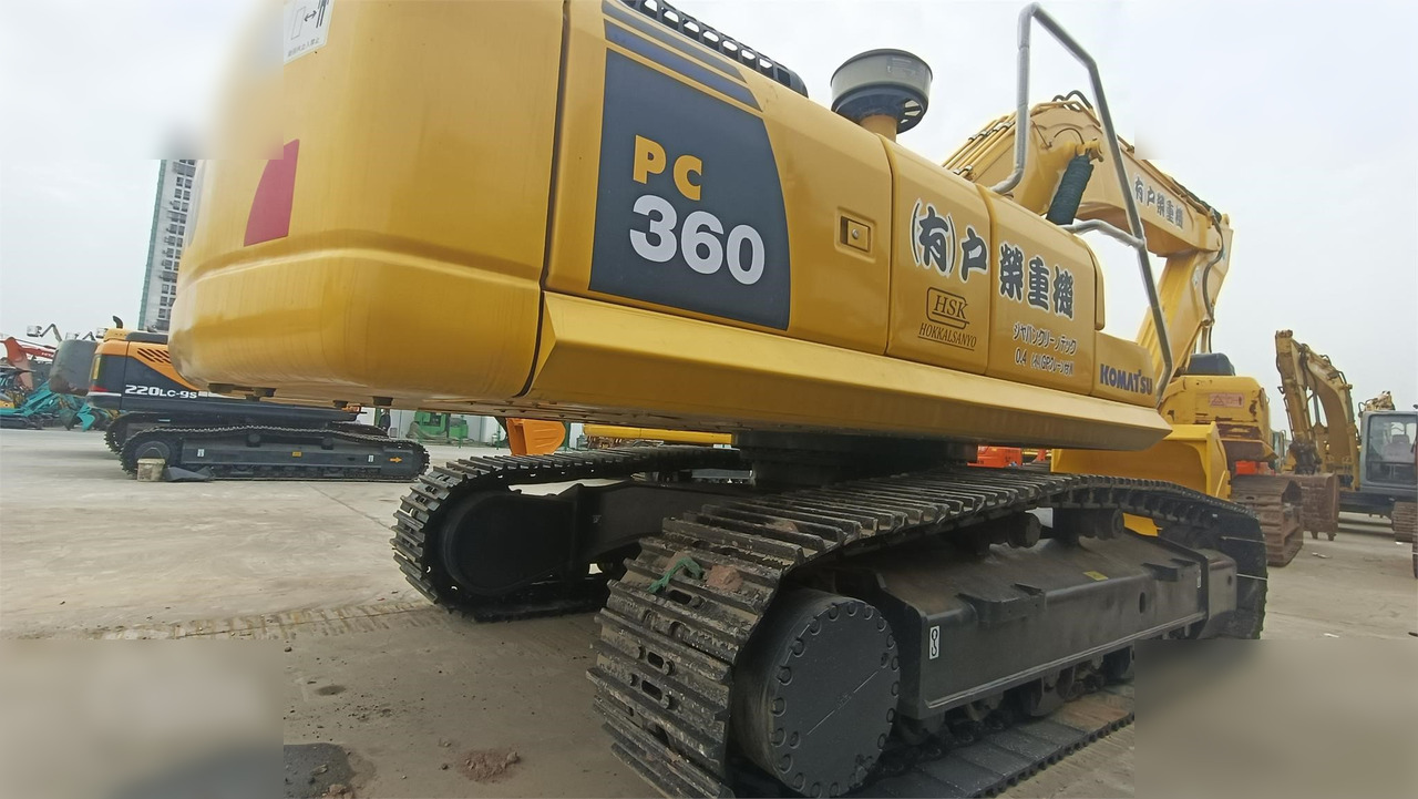 KOMATSU PC360-7 - Kāpurķēžu ekskavators: foto 2 KOMATSU PC360-7 - Kāpurķēžu ekskavators: foto 2