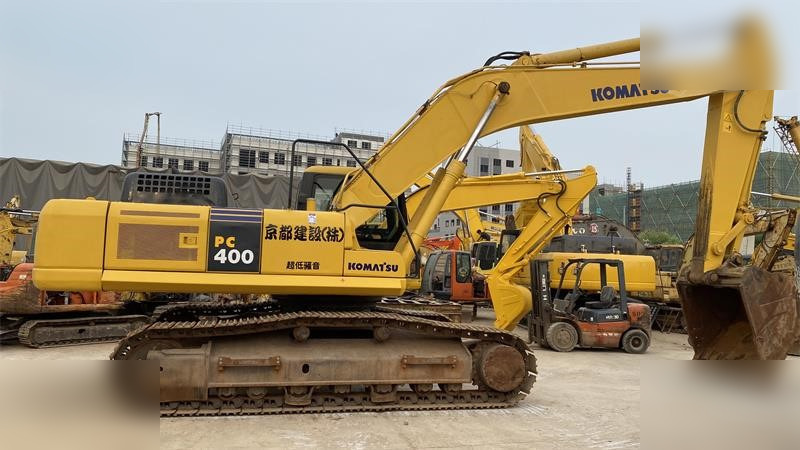 KOMATSU PC400-7 - Kāpurķēžu ekskavators: foto 1 KOMATSU PC400-7 - Kāpurķēžu ekskavators: foto 1