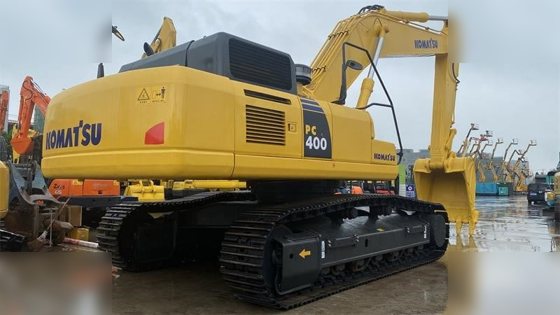 KOMATSU PC400-8 - Kāpurķēžu ekskavators: foto 4 KOMATSU PC400-8 - Kāpurķēžu ekskavators: foto 4