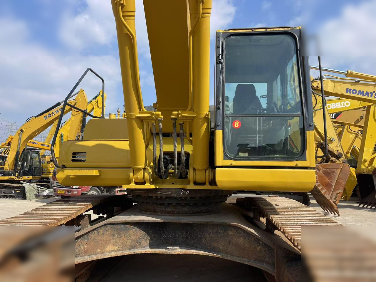 Kāpurķēžu ekskavators KOMATSU PC400-8: foto 7