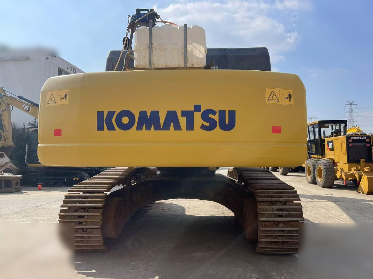 KOMATSU PC400-8 - Kāpurķēžu ekskavators: foto 3 KOMATSU PC400-8 - Kāpurķēžu ekskavators: foto 3