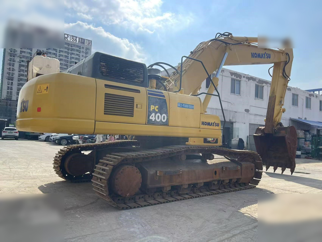 KOMATSU PC400-8 - Kāpurķēžu ekskavators: foto 2 KOMATSU PC400-8 - Kāpurķēžu ekskavators: foto 2