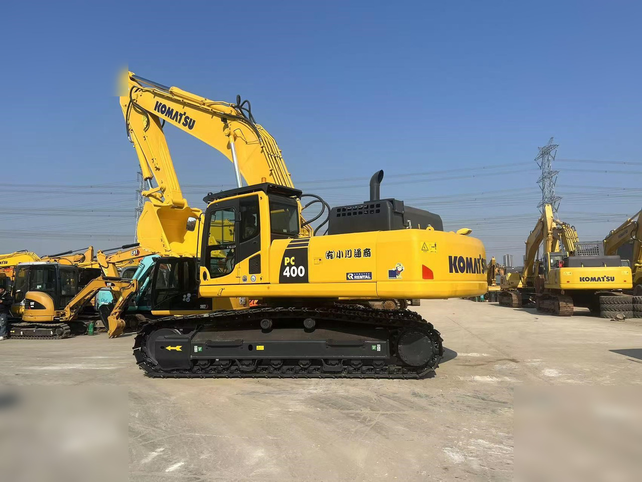 KOMATSU PC400-8R - Kāpurķēžu ekskavators: foto 2 KOMATSU PC400-8R - Kāpurķēžu ekskavators: foto 2