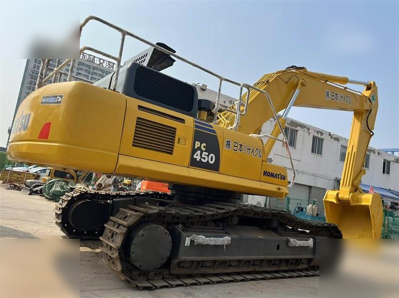 KOMATSU PC450-8 - Kāpurķēžu ekskavators: foto 2 KOMATSU PC450-8 - Kāpurķēžu ekskavators: foto 2