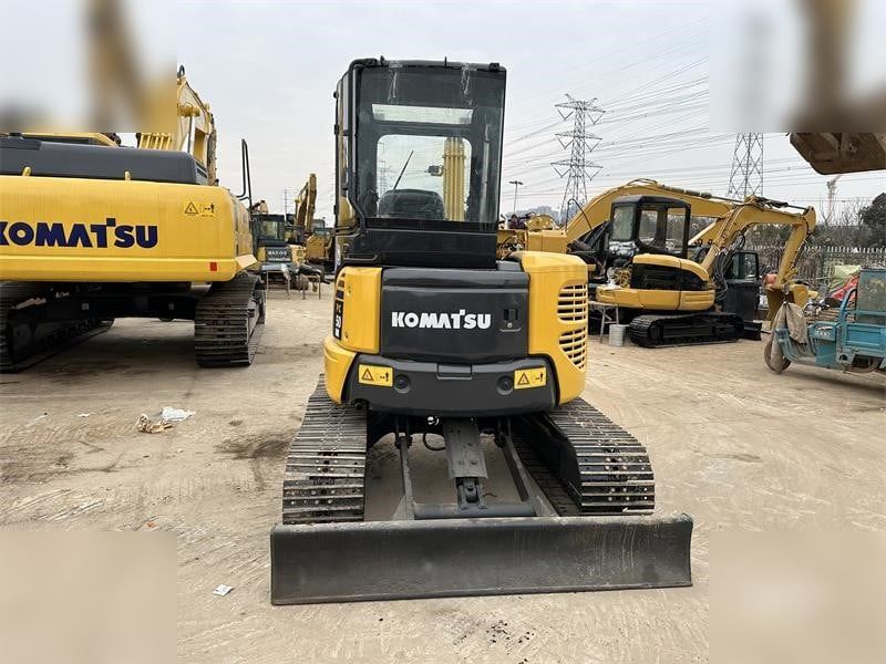 KOMATSU PC50MR-2 - Mini-ekskavators: foto 4 KOMATSU PC50MR-2 - Mini-ekskavators: foto 4