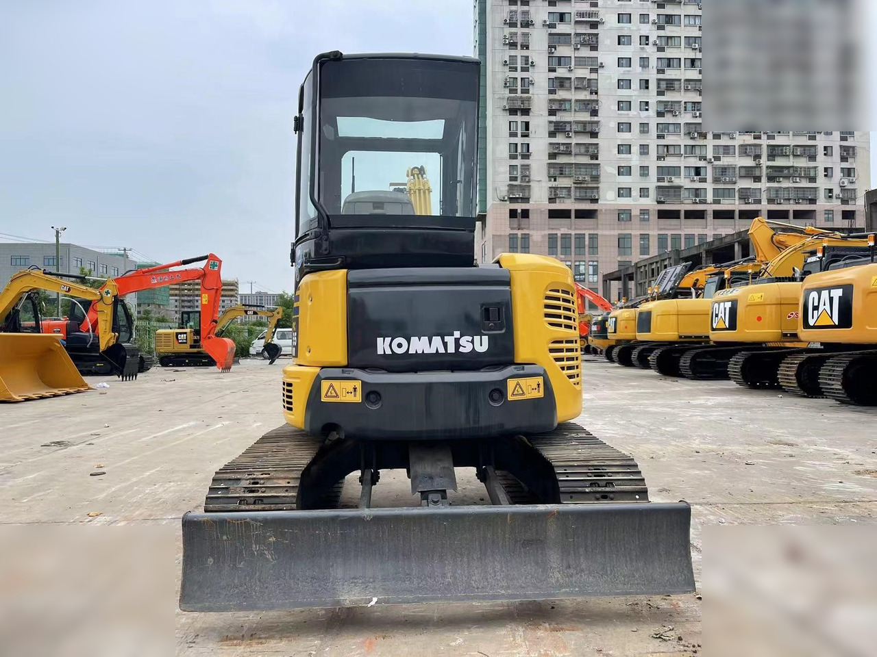 KOMATSU PC55MR-2 - Mini-ekskavators: foto 4 KOMATSU PC55MR-2 - Mini-ekskavators: foto 4