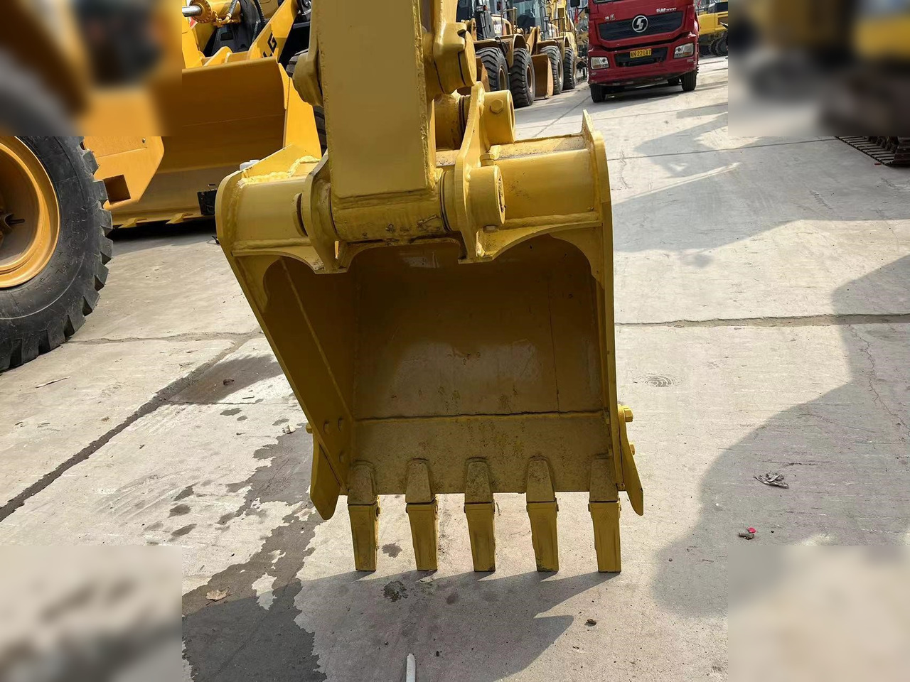 KOMATSU PC55MR-2 - Mini-ekskavators: foto 5 KOMATSU PC55MR-2 - Mini-ekskavators: foto 5