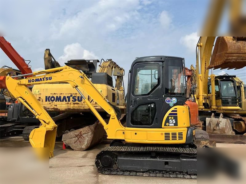 KOMATSU PC55MR-2 - Mini-ekskavators: foto 1 KOMATSU PC55MR-2 - Mini-ekskavators: foto 1