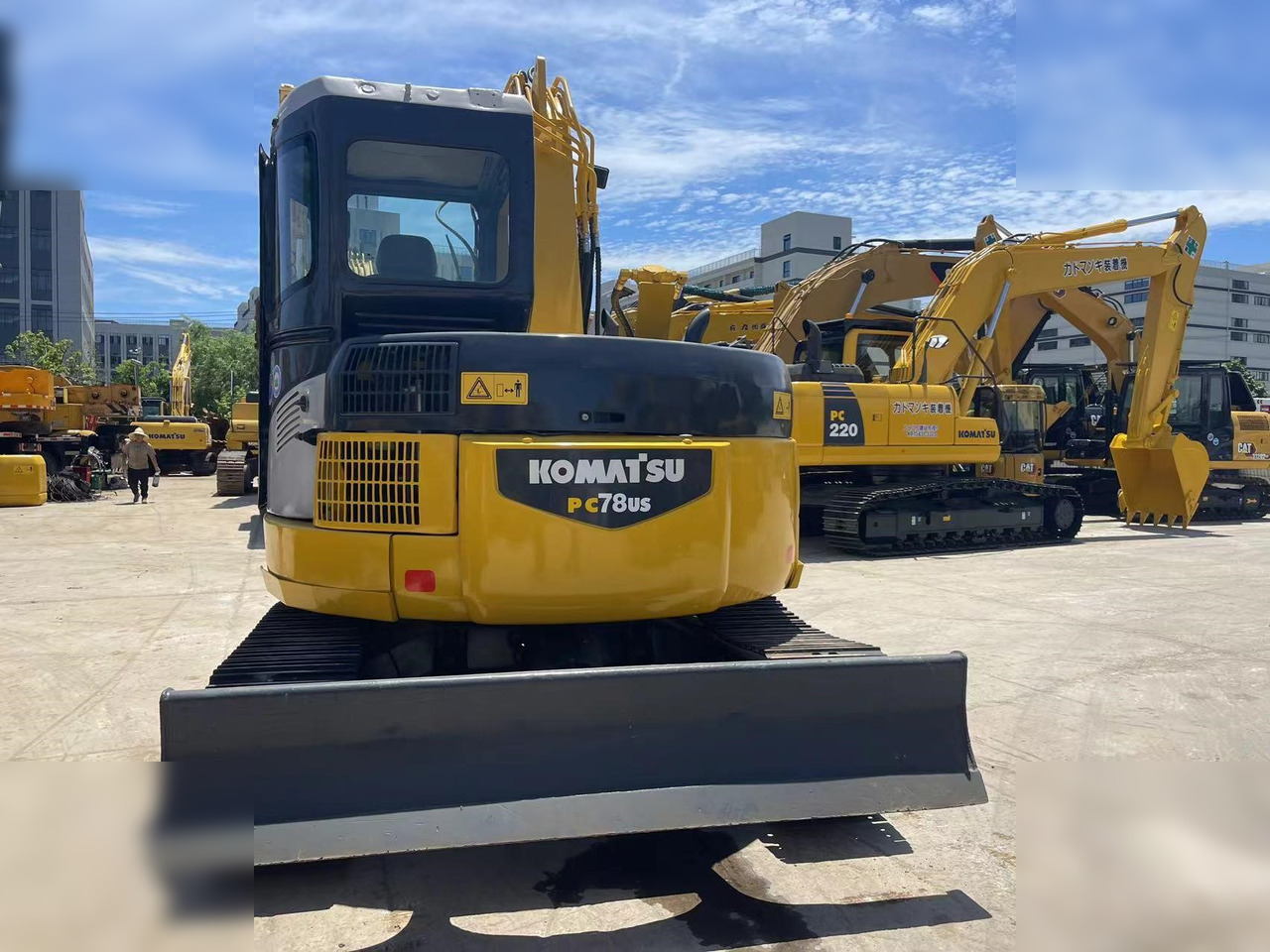KOMATSU PC78US-6 - Kāpurķēžu ekskavators: foto 3 KOMATSU PC78US-6 - Kāpurķēžu ekskavators: foto 3