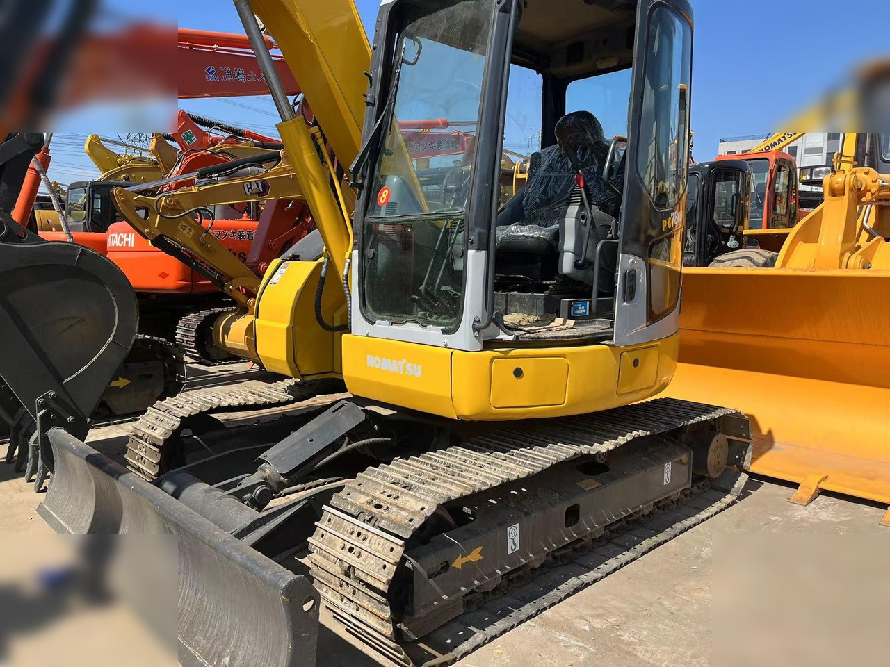 KOMATSU PC78US-6 - Kāpurķēžu ekskavators: foto 3 KOMATSU PC78US-6 - Kāpurķēžu ekskavators: foto 3