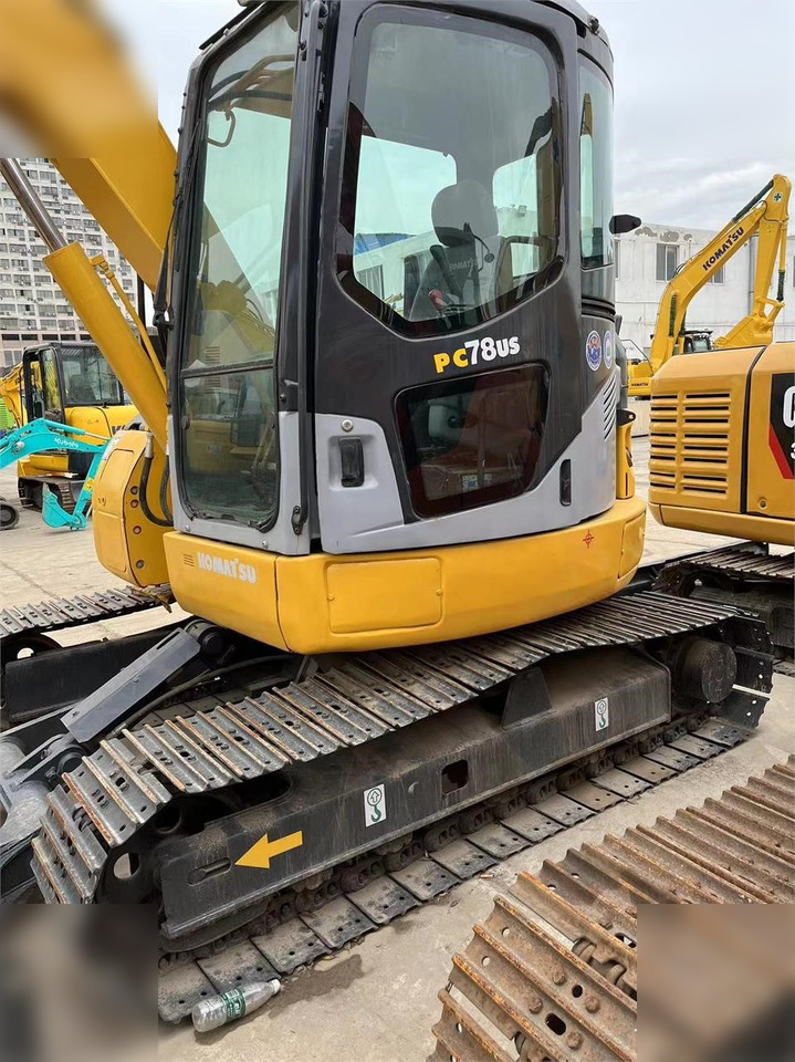 KOMATSU PC78US - Kāpurķēžu ekskavators: foto 2 KOMATSU PC78US - Kāpurķēžu ekskavators: foto 2