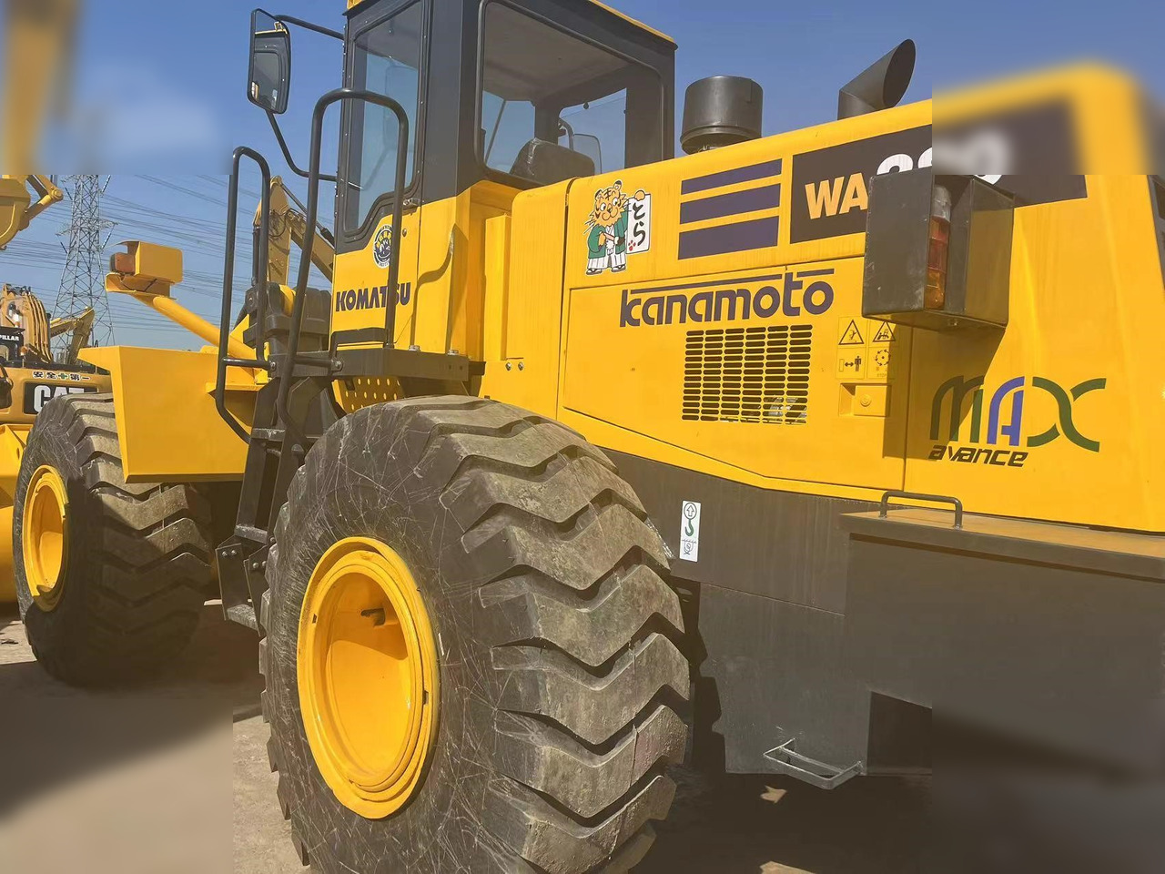 KOMATSU WA380-3 - Riteņu iekrāvējs: foto 5 KOMATSU WA380-3 - Riteņu iekrāvējs: foto 5