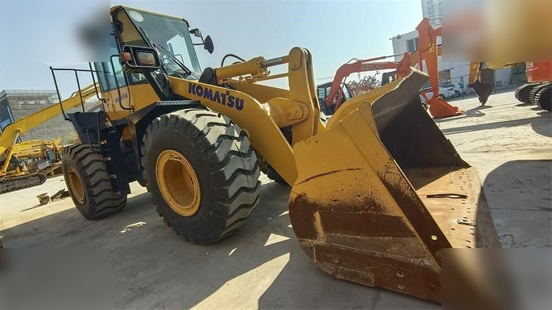 KOMATSU WA380Z-6 - Riteņu iekrāvējs: foto 5 KOMATSU WA380Z-6 - Riteņu iekrāvējs: foto 5