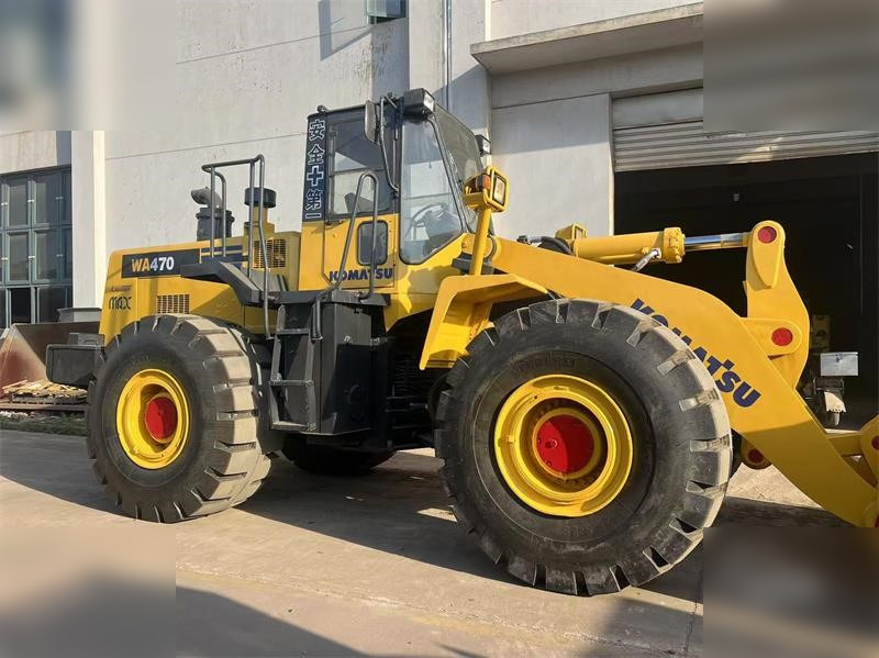KOMATSU WA470-3 - Riteņu iekrāvējs: foto 3 KOMATSU WA470-3 - Riteņu iekrāvējs: foto 3