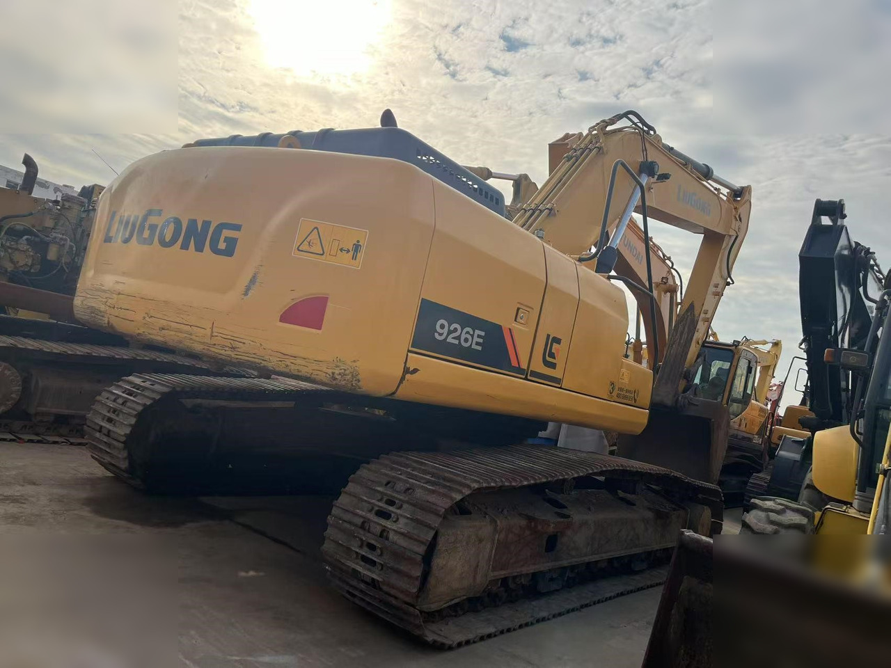 LIUGONG 926E - Kāpurķēžu ekskavators: foto 2 LIUGONG 926E - Kāpurķēžu ekskavators: foto 2