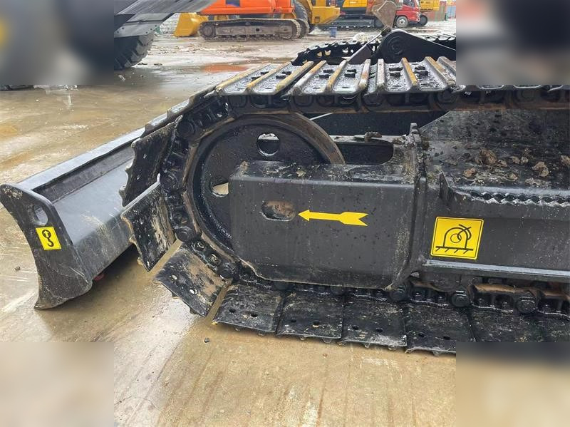 Kāpurķēžu ekskavators SANY SY75C: foto 7