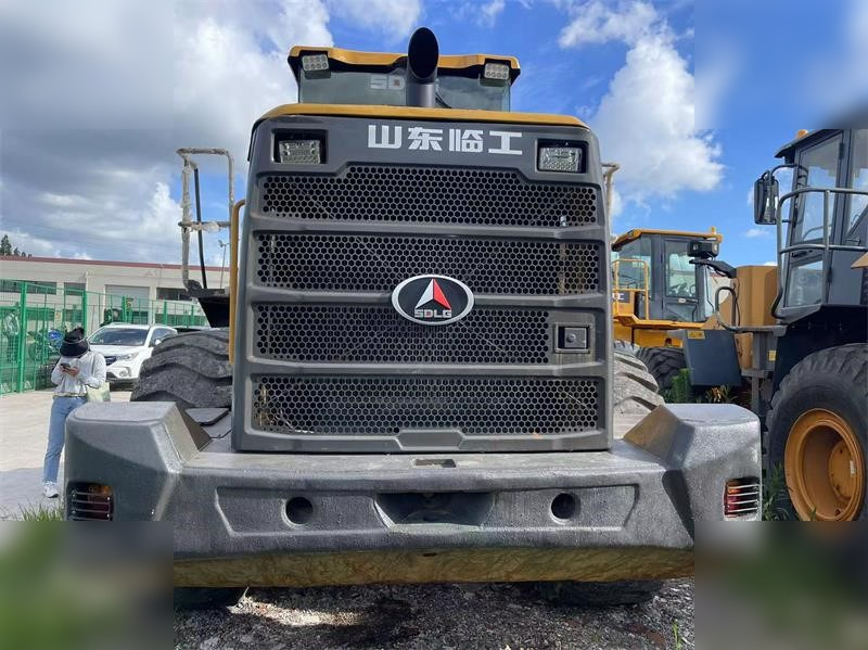 SDLG L955F - Riteņu iekrāvējs: foto 4 SDLG L955F - Riteņu iekrāvējs: foto 4