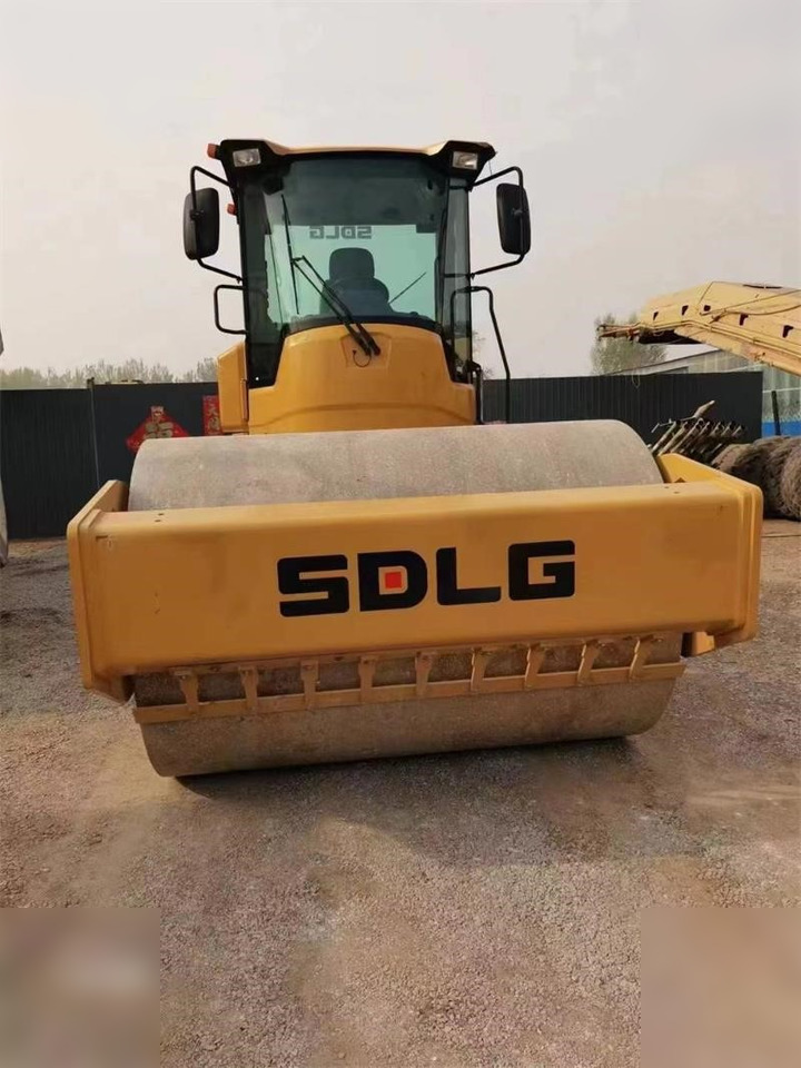SDLG RS8140H - Vibrorullis: foto 3 SDLG RS8140H - Vibrorullis: foto 3