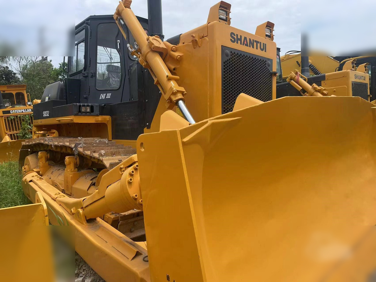 SHANTUI SD32 - Buldozers: foto 1 SHANTUI SD32 - Buldozers: foto 1
