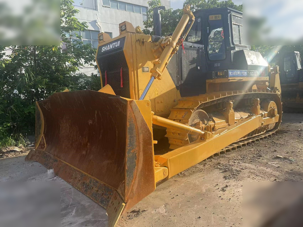 SHANTUI SD32 - Buldozers: foto 3 SHANTUI SD32 - Buldozers: foto 3