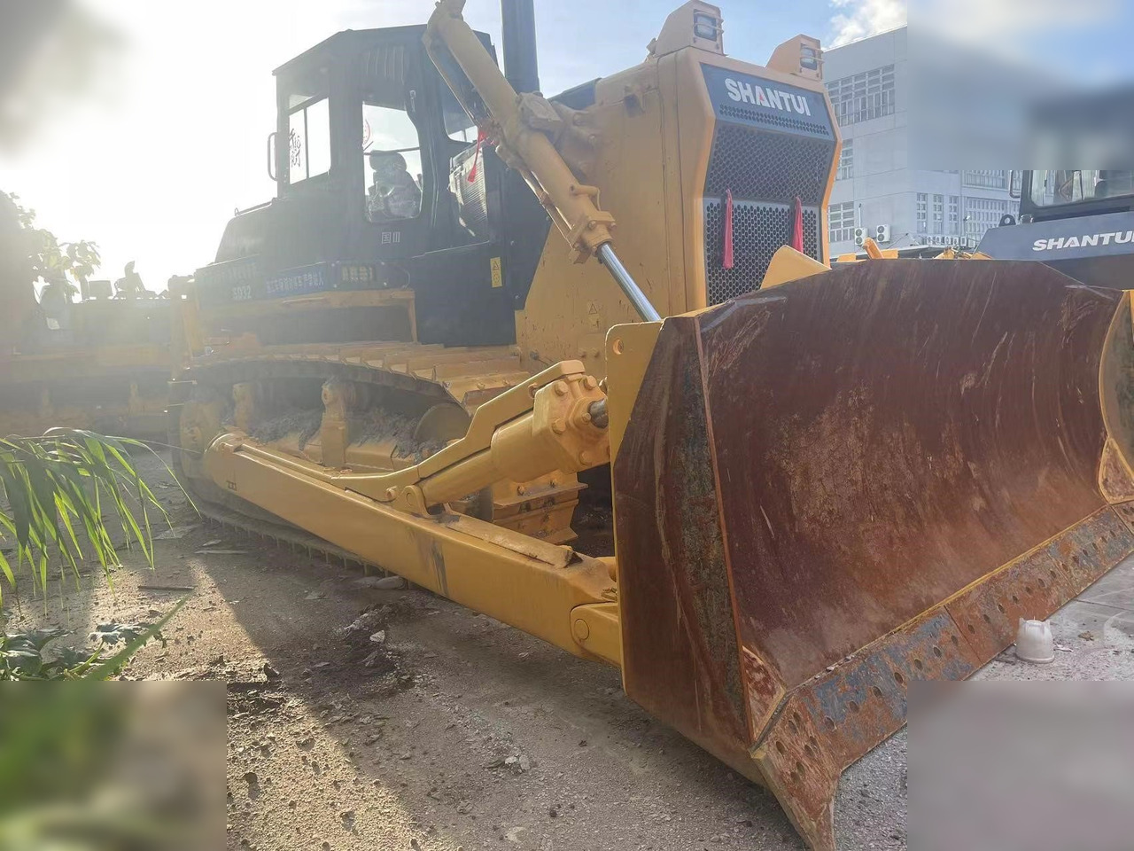 SHANTUI SD32 - Buldozers: foto 5 SHANTUI SD32 - Buldozers: foto 5