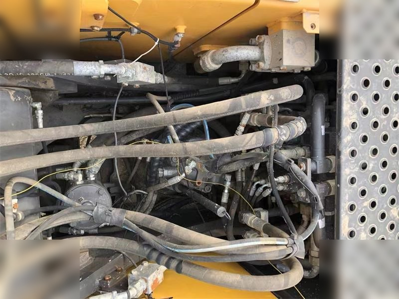 VOLVO EW145B - Riteņu ekskavators: foto 4 VOLVO EW145B - Riteņu ekskavators: foto 4