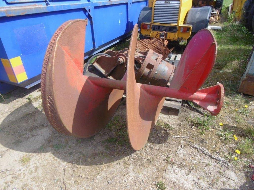 Hydrauliskt Borr 1300 mm i diameter - Zemes urbis: foto 3 Hydrauliskt Borr 1300 mm i diameter - Zemes urbis: foto 3