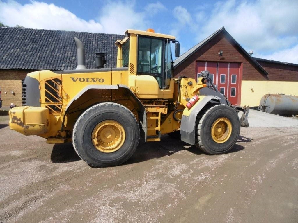 Volvo L 120 F - Riteņu iekrāvējs: foto 3 Volvo L 120 F - Riteņu iekrāvējs: foto 3