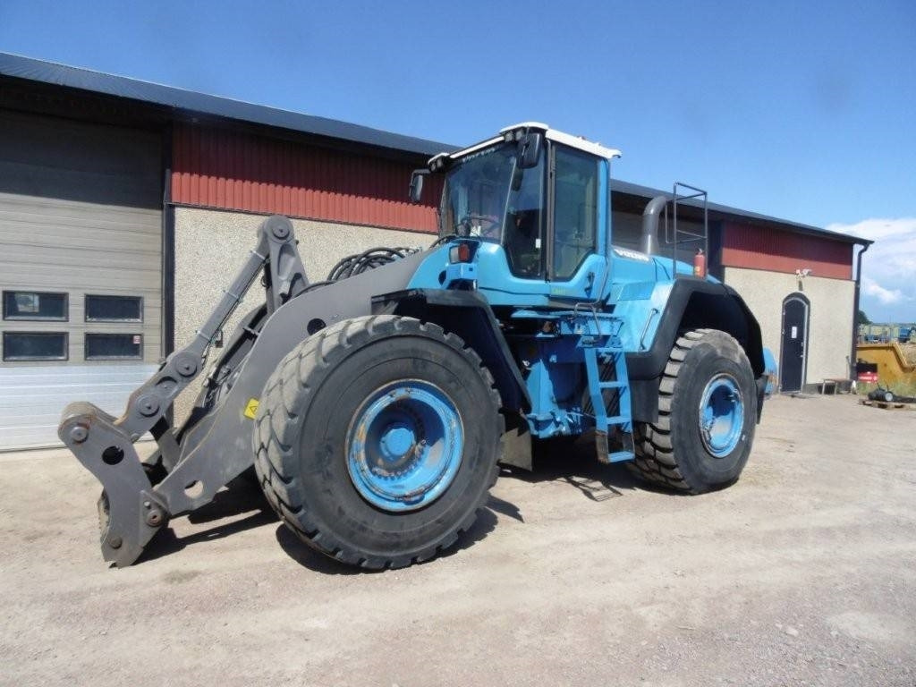 Volvo L 220 G - Riteņu iekrāvējs: foto 3 Volvo L 220 G - Riteņu iekrāvējs: foto 3