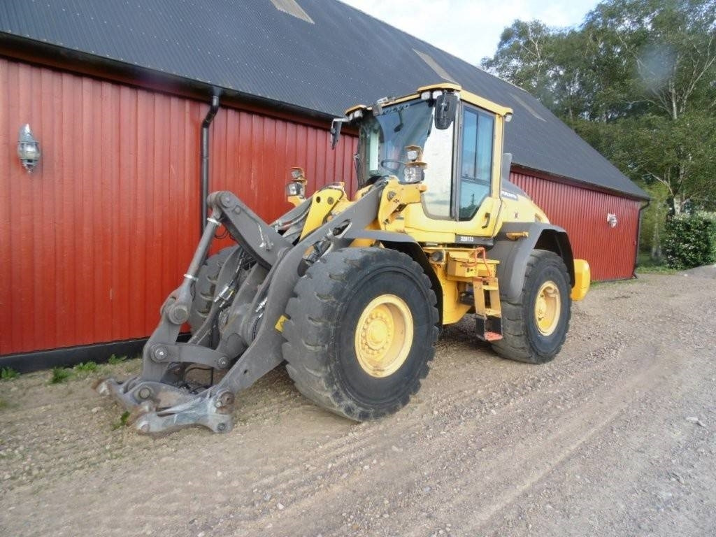Volvo L 90 H - Riteņu iekrāvējs: foto 2 Volvo L 90 H - Riteņu iekrāvējs: foto 2