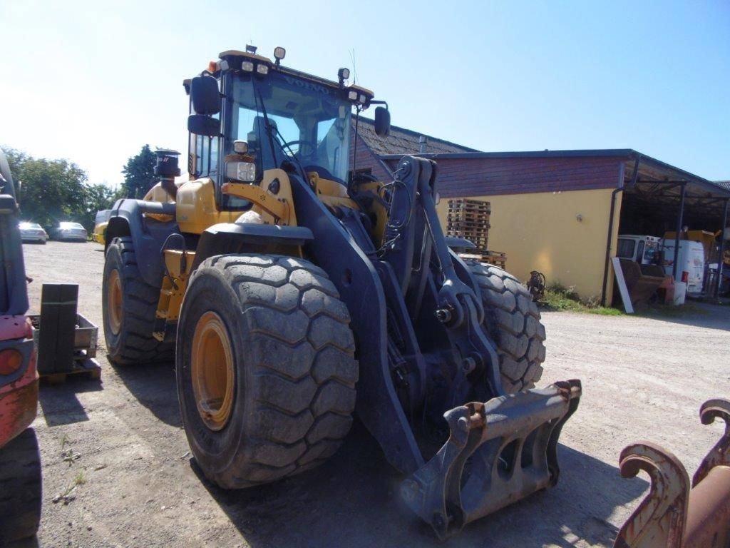Volvo L110 H med optishift Fullutrustad med CDC-våg-kamr - Riteņu iekrāvējs: foto 5 Volvo L110 H med optishift Fullutrustad med CDC-våg-kamr - Riteņu iekrāvējs: foto 5