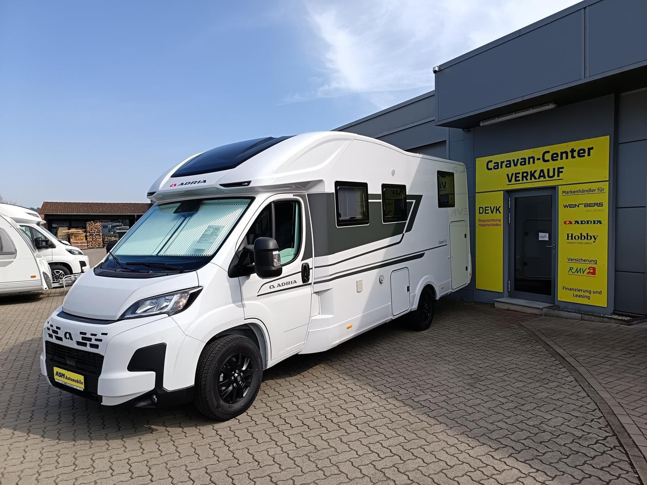 Adria Coral ALL-IN 650 DL*LUFTFEDERUNG HA*SOLAR*SOFORT - Daļēji integrētais kemperis: foto 3 Adria Coral ALL-IN 650 DL*LUFTFEDERUNG HA*SOLAR*SOFORT - Daļēji integrētais kemperis: foto 3