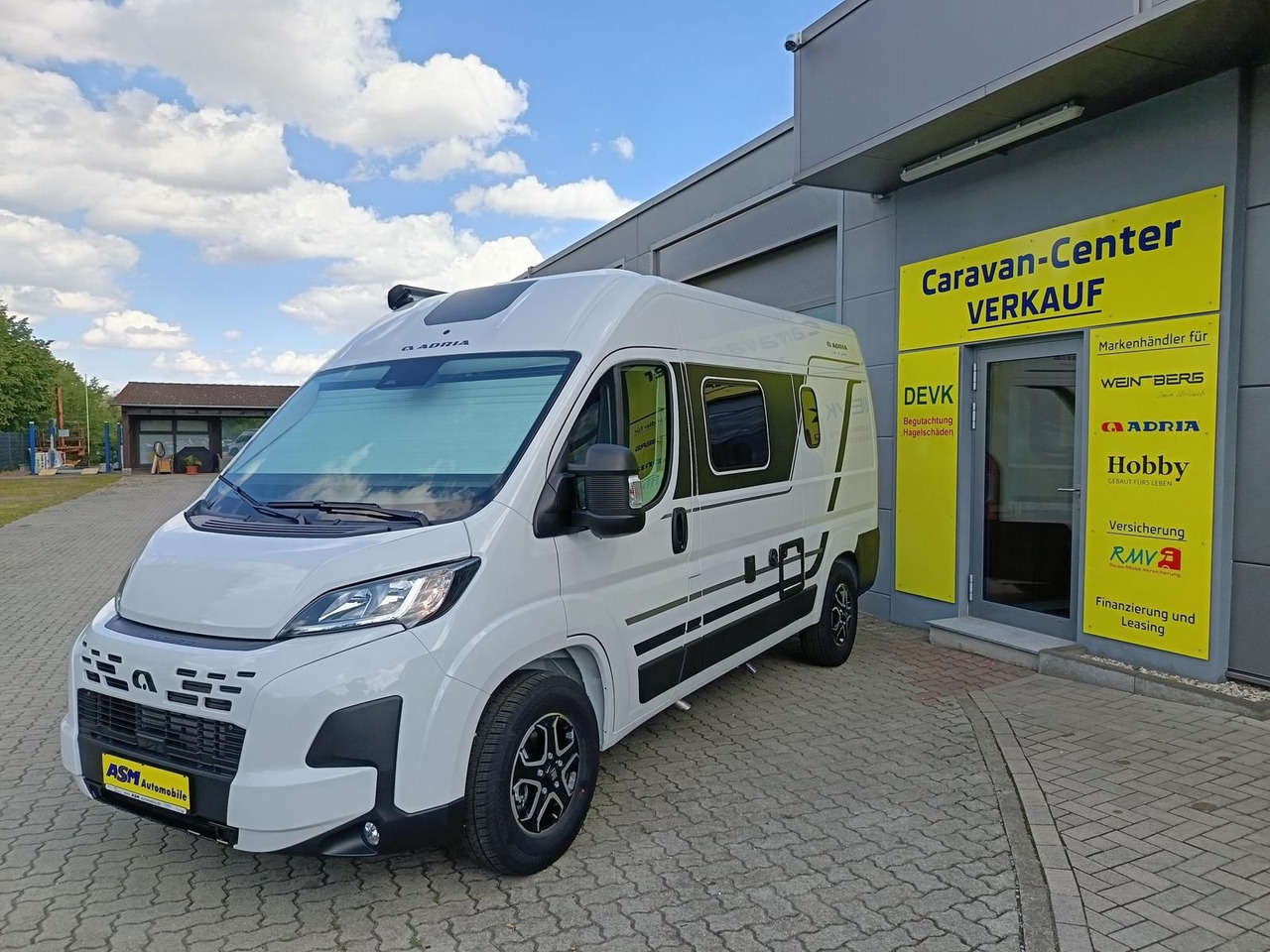 Adria Twin ALL-IN 540 SP*AUTOMATIK*SAFETY*STYLE*SOFORT - Auto kemperis: foto 3 Adria Twin ALL-IN 540 SP*AUTOMATIK*SAFETY*STYLE*SOFORT - Auto kemperis: foto 3