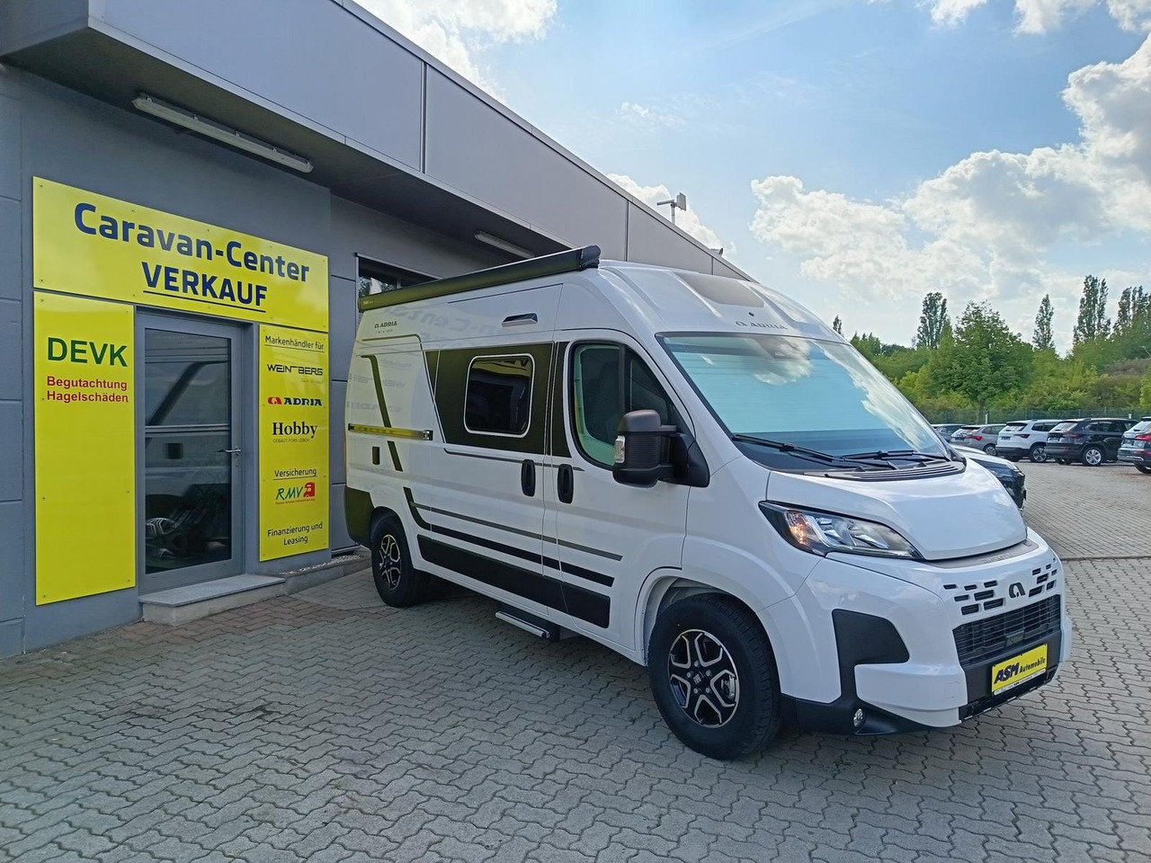 Adria Twin ALL-IN 540 SP*AUTOMATIK*SAFETY*STYLE*SOFORT - Auto kemperis: foto 2 Adria Twin ALL-IN 540 SP*AUTOMATIK*SAFETY*STYLE*SOFORT - Auto kemperis: foto 2