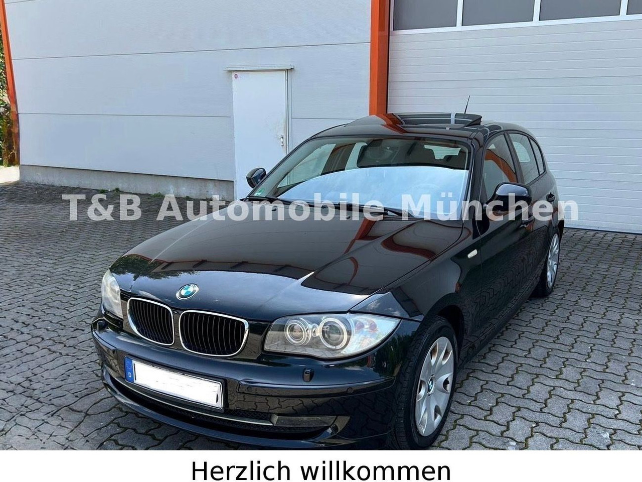 BMW 118d*Advantage-Paket*Klima*Navi*Xenon*PDC*1.Hand - Sedans: foto 1 BMW 118d*Advantage-Paket*Klima*Navi*Xenon*PDC*1.Hand - Sedans: foto 1
