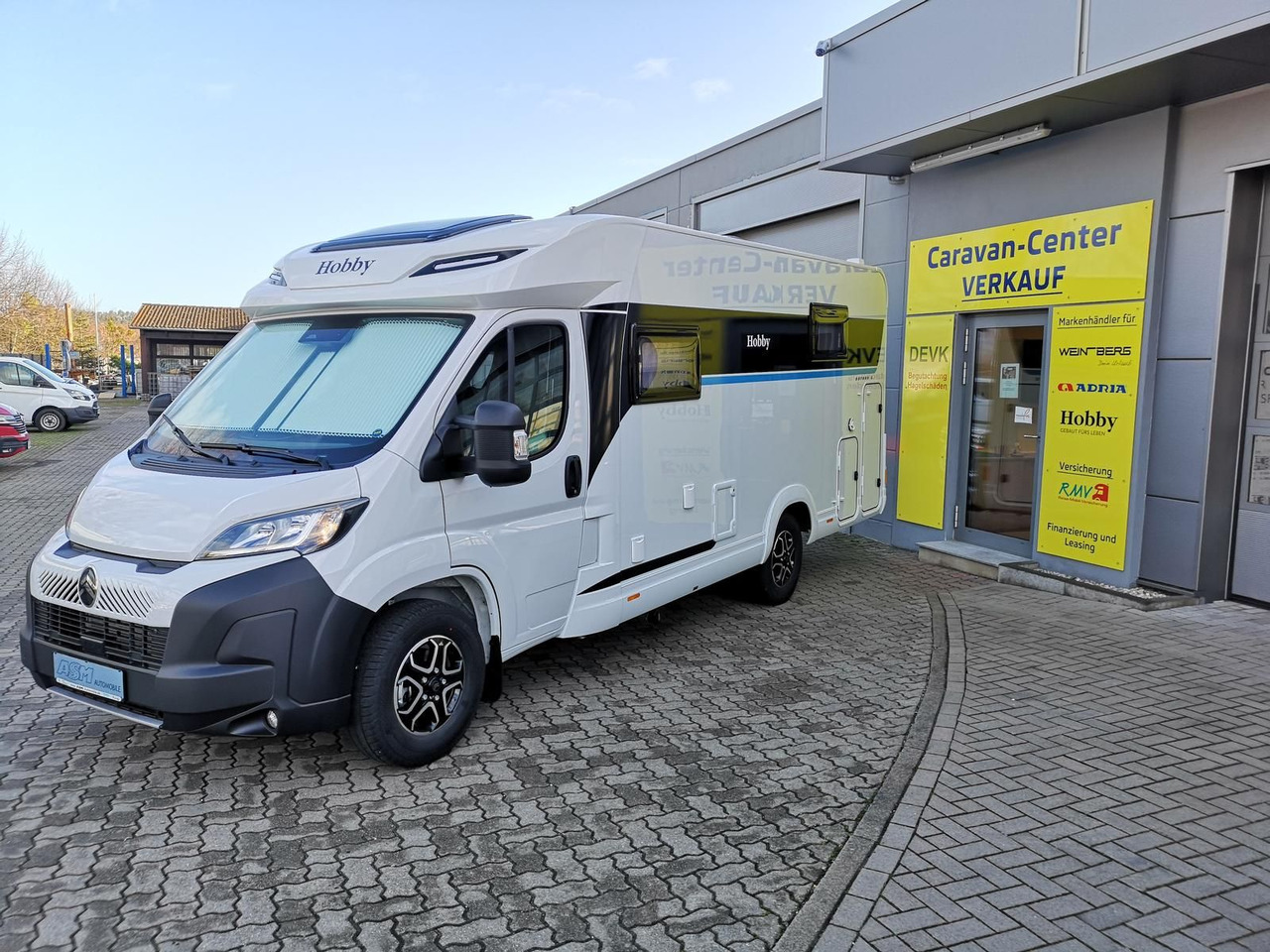 Hobby Ontour C 700 GQ 103 kW*CAMPERNET*LITHIUM*SOFORT* - Daļēji integrētais kemperis: foto 2 Hobby Ontour C 700 GQ 103 kW*CAMPERNET*LITHIUM*SOFORT* - Daļēji integrētais kemperis: foto 2