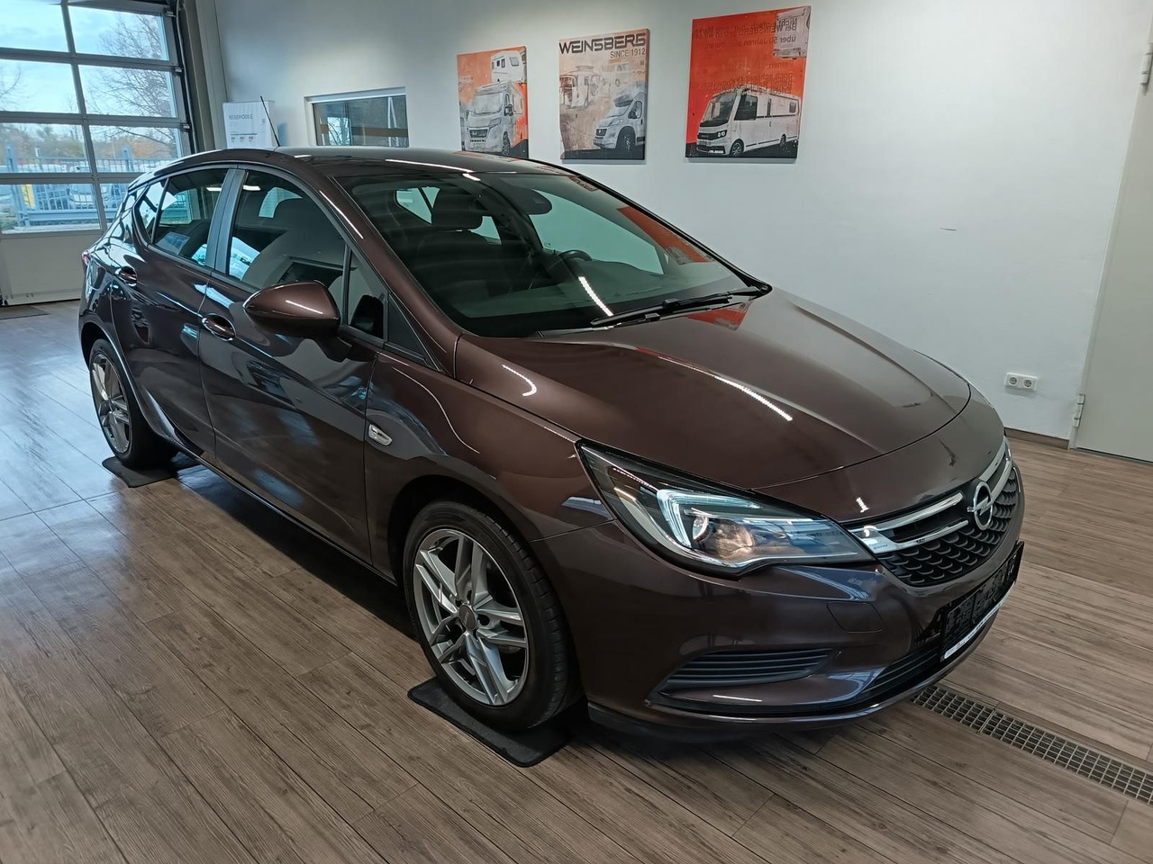 Opel Astra K Lim. 1,0 TURBO 77 kW*TEMP*KLIMA*PDC*SHZ* - Sedans: foto 3 Opel Astra K Lim. 1,0 TURBO 77 kW*TEMP*KLIMA*PDC*SHZ* - Sedans: foto 3