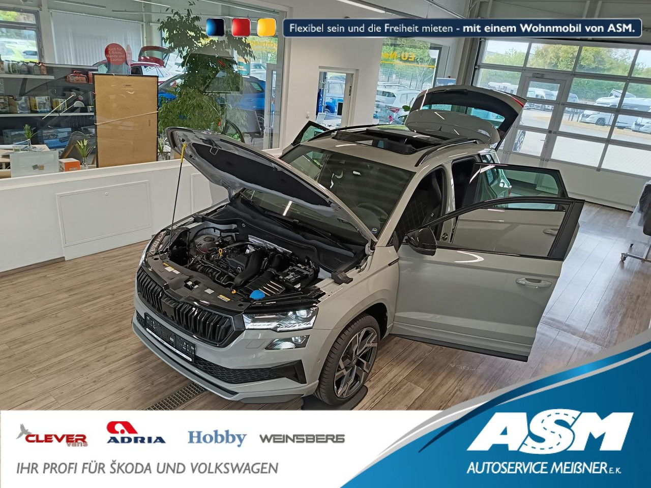 Skoda Karoq Sportline 1,5 TSI DSG*AHK*PSD*STD.HZG*NAVI - SUV: foto 1 Skoda Karoq Sportline 1,5 TSI DSG*AHK*PSD*STD.HZG*NAVI - SUV: foto 1