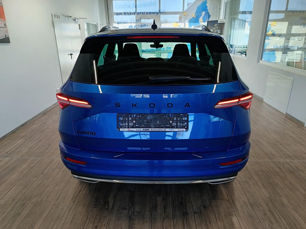 Skoda Karoq Sportline 1,5TSI DSG*AHK*360°*5J.GARANTIE* - SUV: foto 5 Skoda Karoq Sportline 1,5TSI DSG*AHK*360°*5J.GARANTIE* - SUV: foto 5