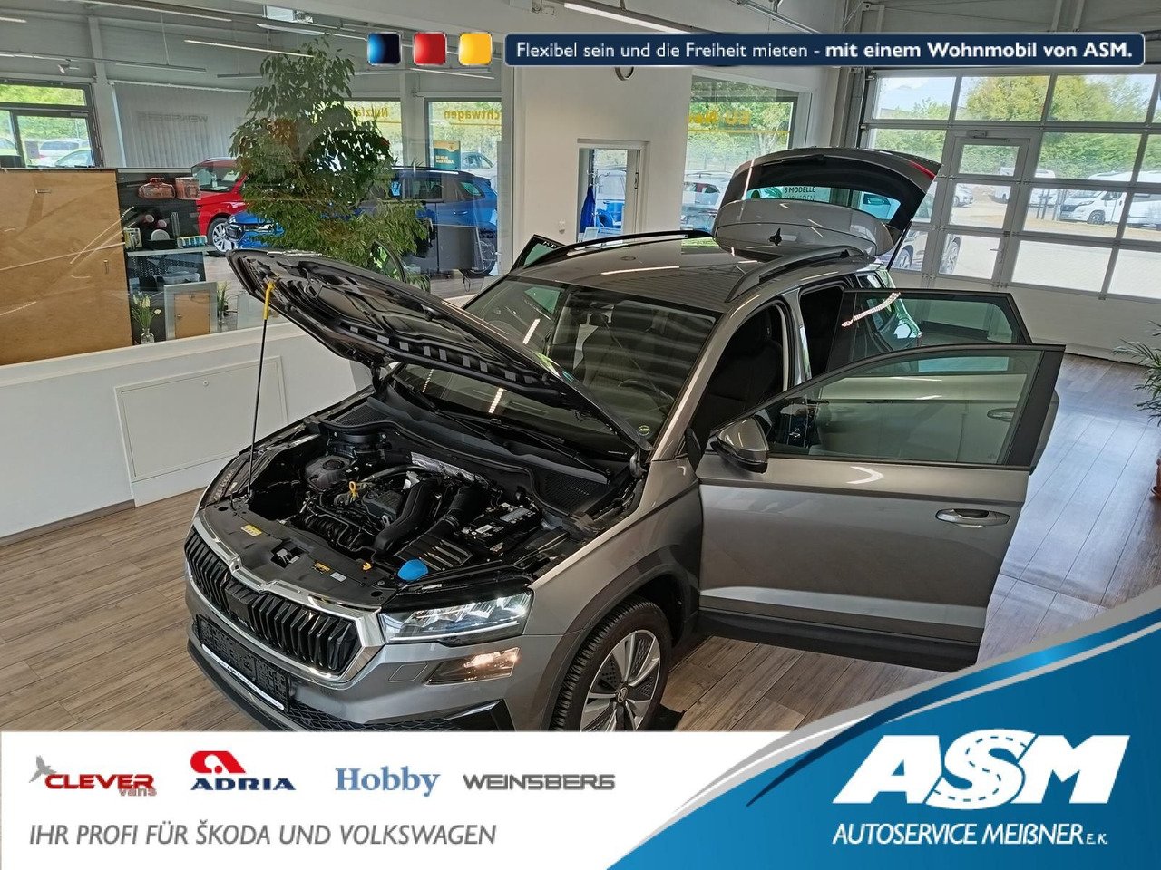 Skoda Karoq Style 1,5TSI DSG*AHK-VORBER*NAVI*LED*R-KAM - SUV: foto 1 Skoda Karoq Style 1,5TSI DSG*AHK-VORBER*NAVI*LED*R-KAM - SUV: foto 1