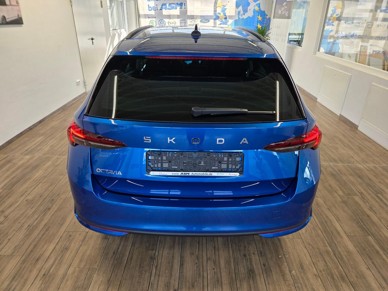 Skoda Octavia Combi Selection DSG*LED*ACC*WINTERPAKET* - Universālis: foto 5 Skoda Octavia Combi Selection DSG*LED*ACC*WINTERPAKET* - Universālis: foto 5