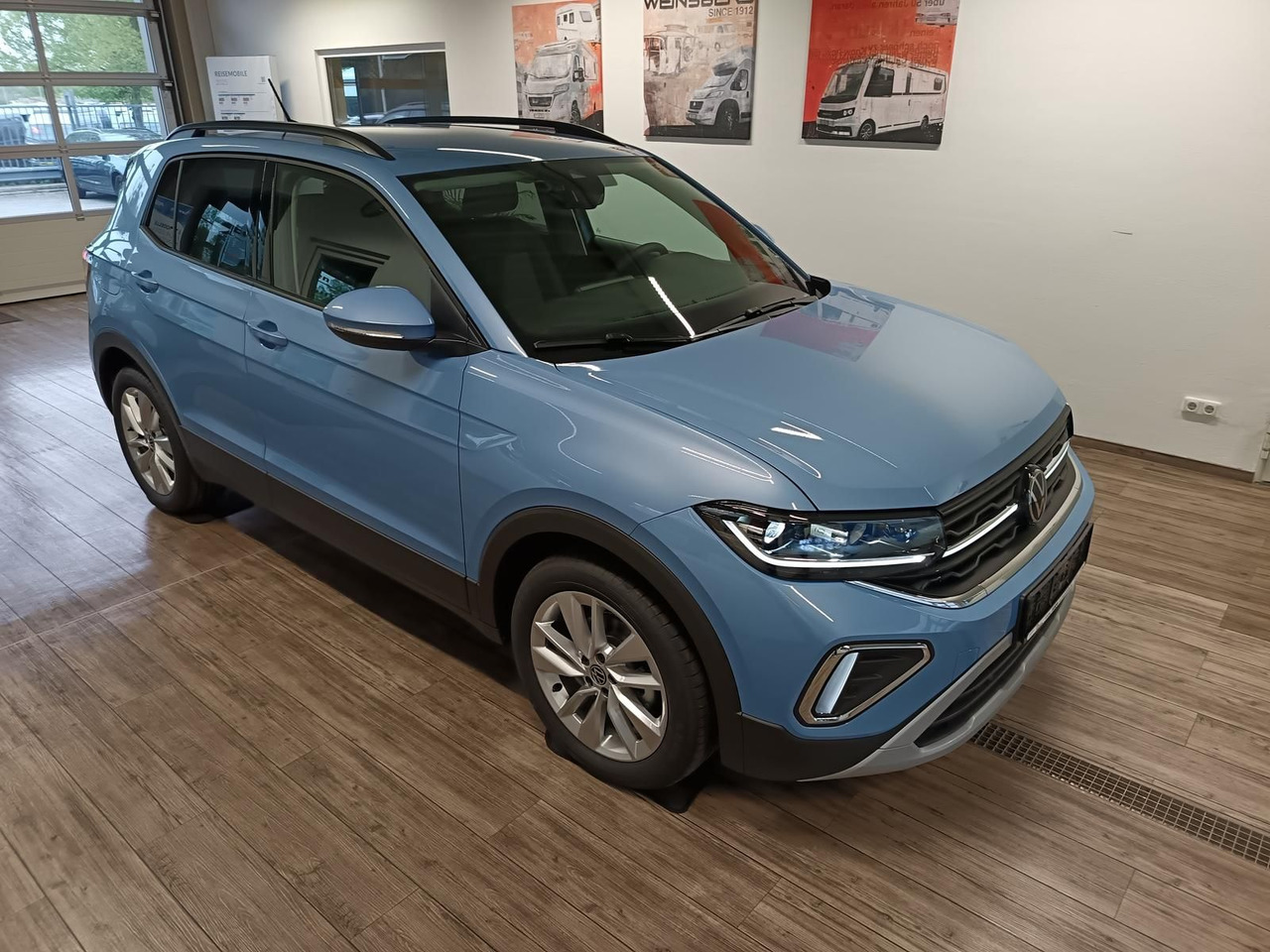 Volkswagen T-Cross Life 1.5 TSI DSG*AHK*MATRIX LED*ACC*SHZ* - SUV: foto 3 Volkswagen T-Cross Life 1.5 TSI DSG*AHK*MATRIX LED*ACC*SHZ* - SUV: foto 3
